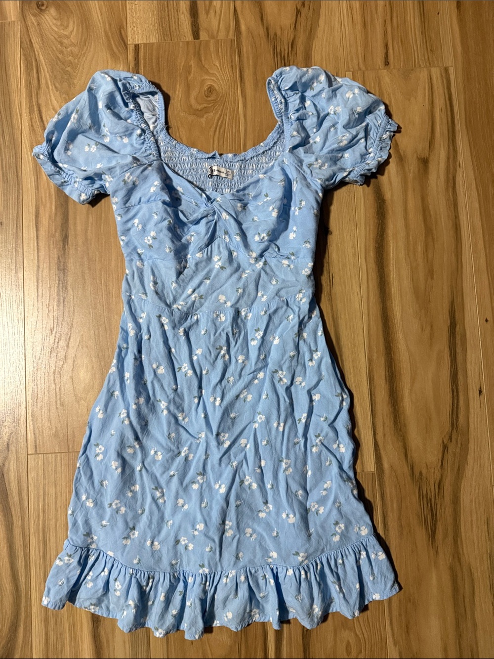Hollister Sky Blue Floral Puff Sleeve Ruffle Dress